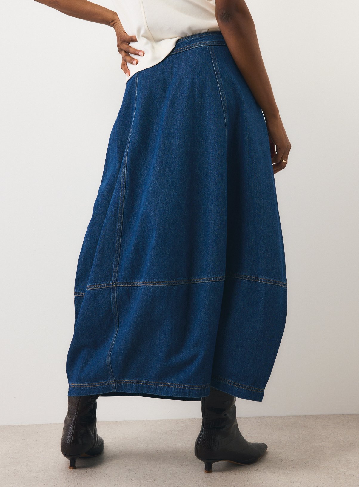 Blue Tulip Denim Skirt 10 - Image 4 thumbnail
